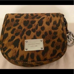 Michel Kors crossbody bag